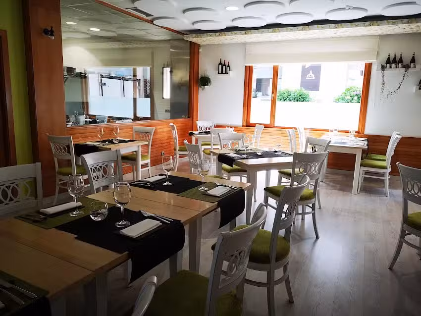 Cafeter&iacute;a Saudade