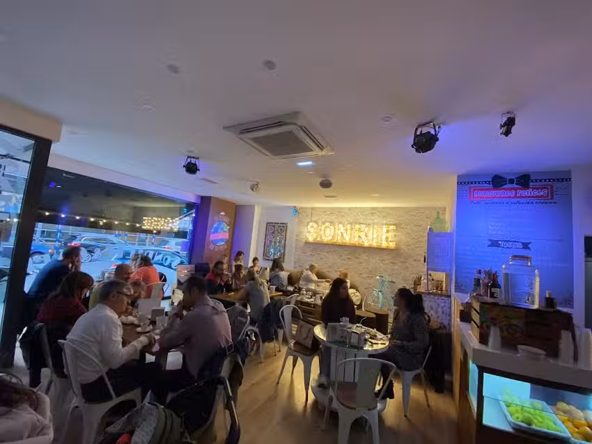 Cafeter&iacute;a Sonr&iacute;e
