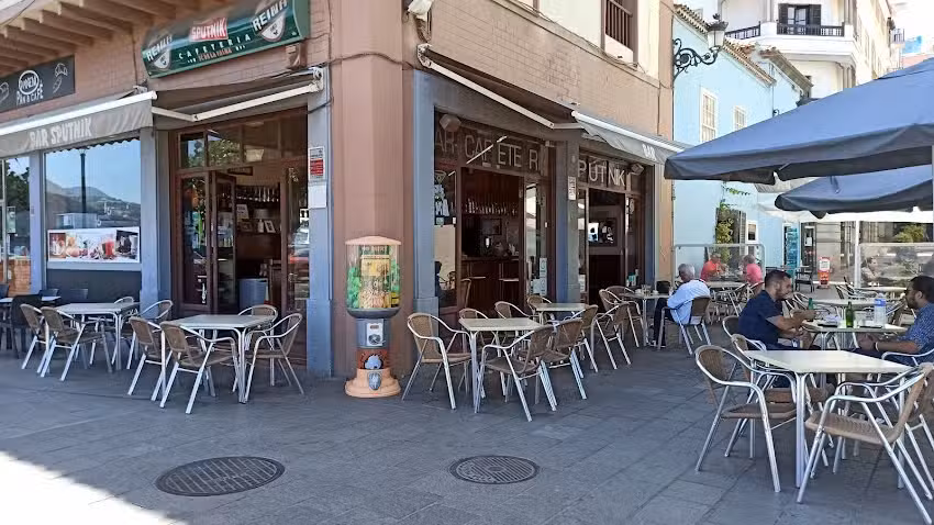 Cafeter&iacute;a Sputnik