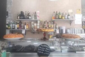 Cafeter&iacute;a taperia La Blanca