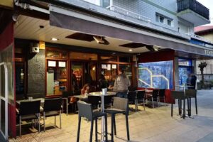 Cafeter&iacute;a Teher&aacute;n