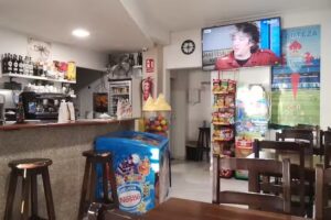 Cafeter&iacute;a Waka Waka