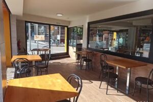 Cafeter&iacute;a y Panader&iacute;a Lemos 180