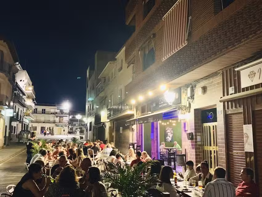 Cafeter&iacute;a Zeus Morata