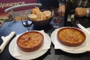 Cal Llorens Cafeteria-Bar