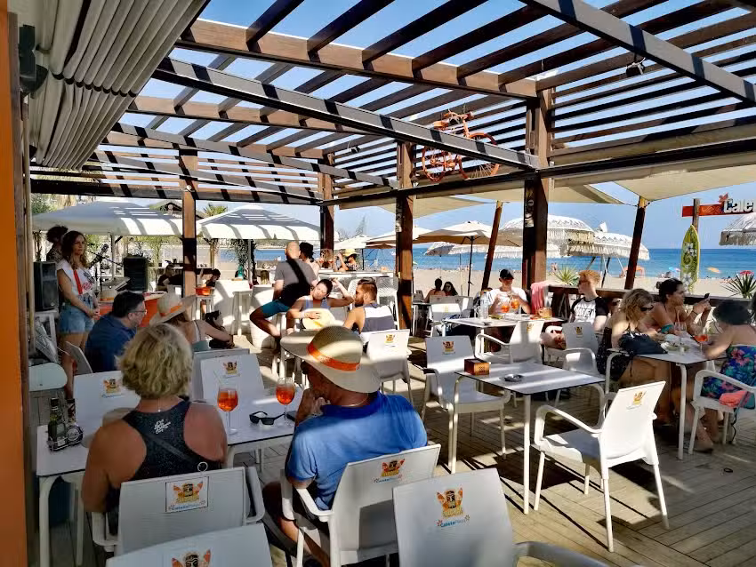 Caleta Playa Chiringuito