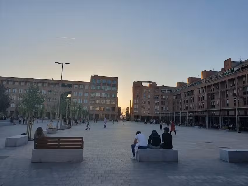 Calle de la. Remonta 7