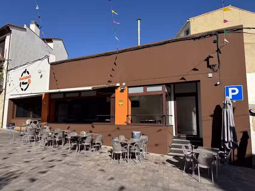 Cambalache Plaza