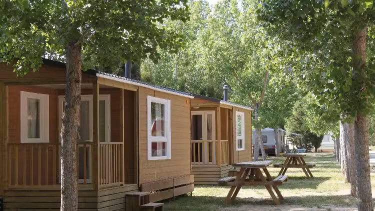 Camping R&iacute;o Vero