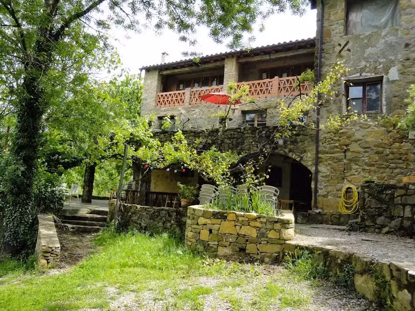 Can Banal &ndash; Camping & Masia Rural