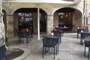 Can Cintet | Besal&uacute;