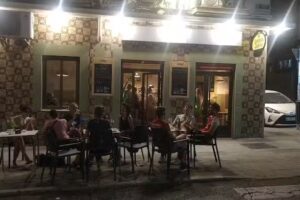 CA&Ntilde;AS Y BARRIO