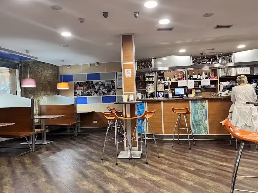 Capricho Clemente Bar Moto