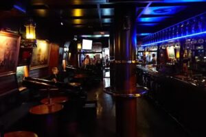 Captain&rsquo;s Cabin