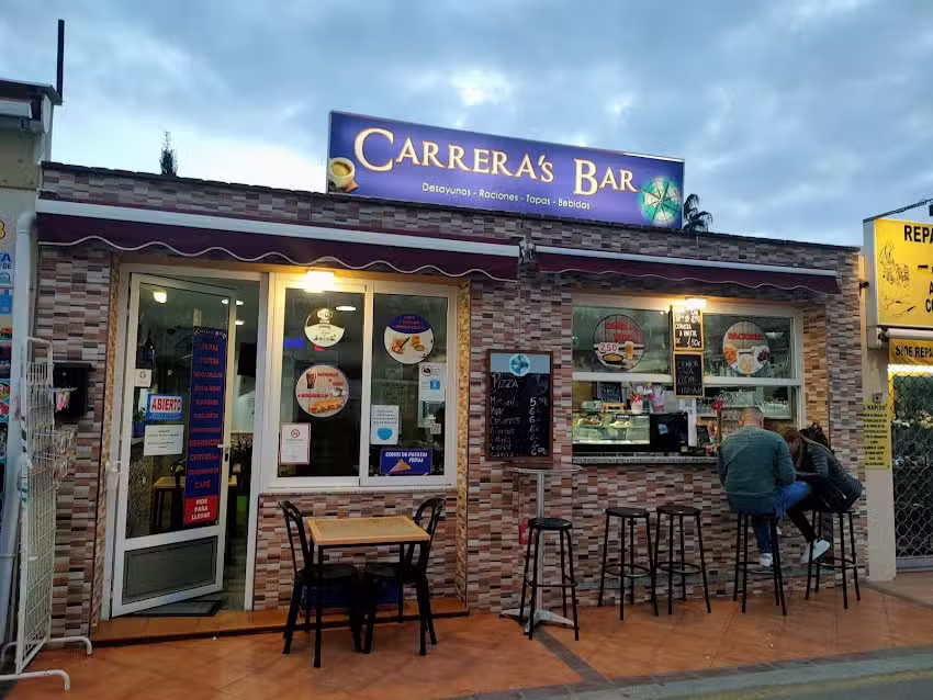Carrera&rsquo;s Bar