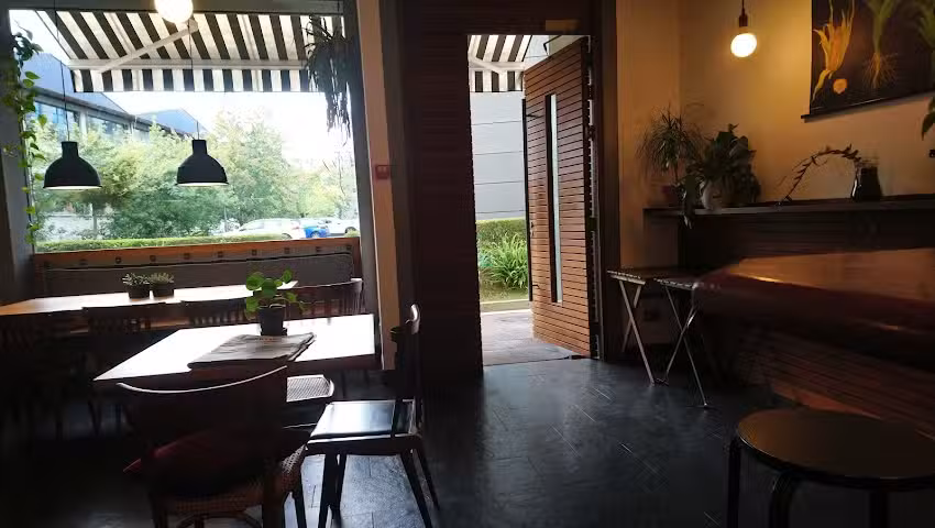 Casa Agus &ndash; Bar y restaurante en Portuetxe