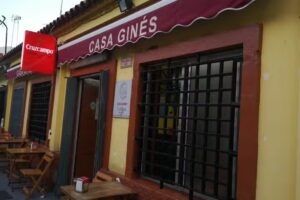 Casa Gin&eacute;s