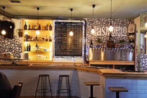 Casa L&uacute;pulo Taproom