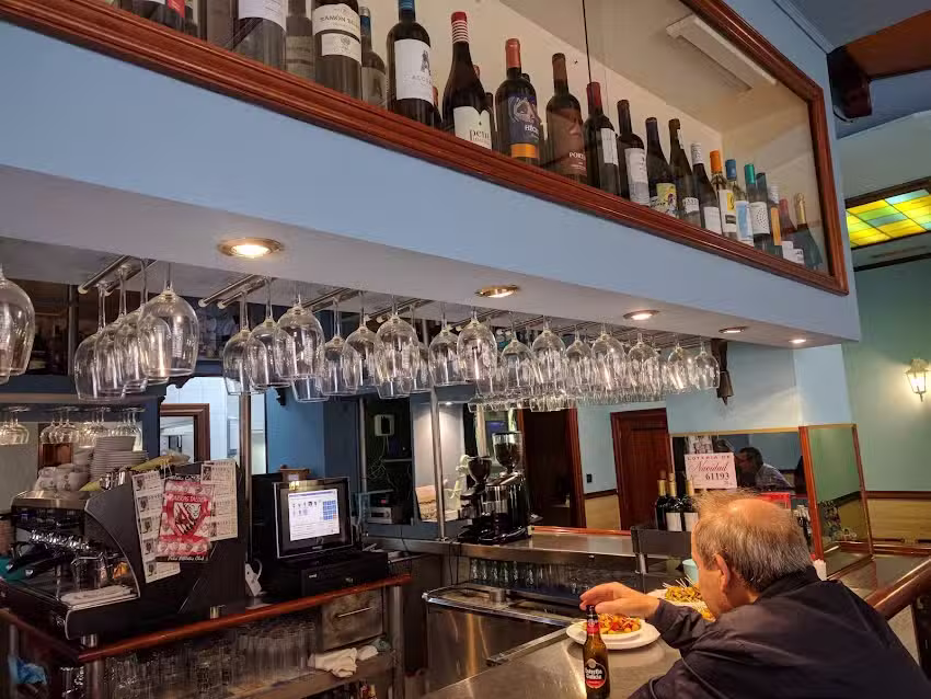 Casa Paco Hamburgueser&iacute;a & Bar