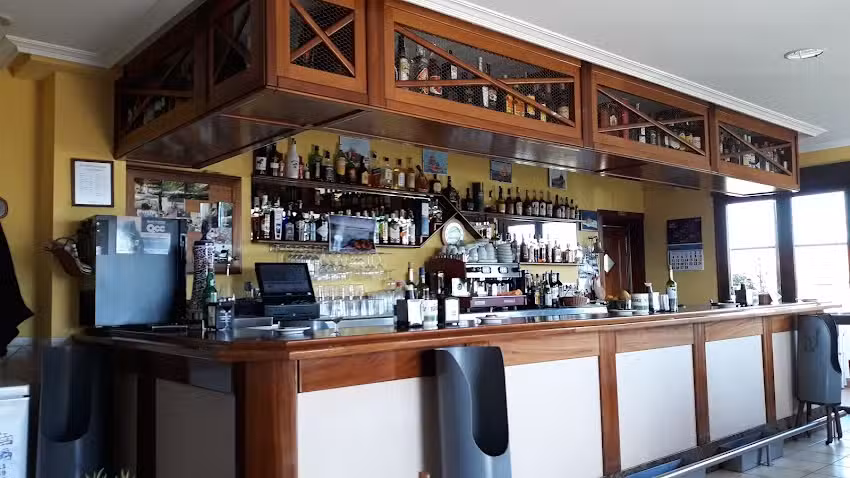 Casa Pelaez (Sidrer&iacute;a Restaurante)