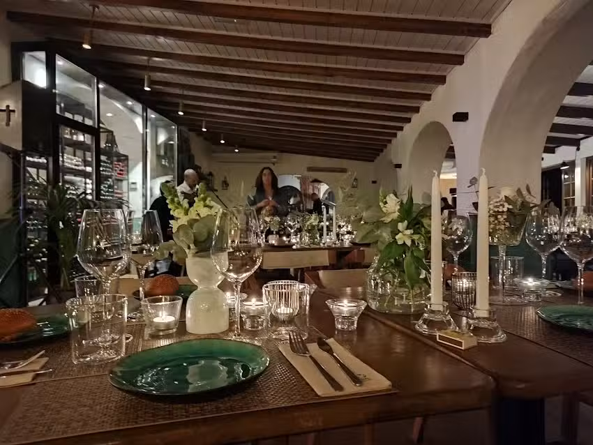 Cascada Cocina & Bar