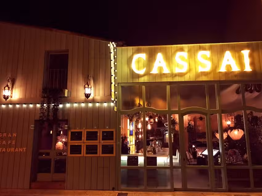 Cassai Gran &mdash; Caf&egrave; i restaurant