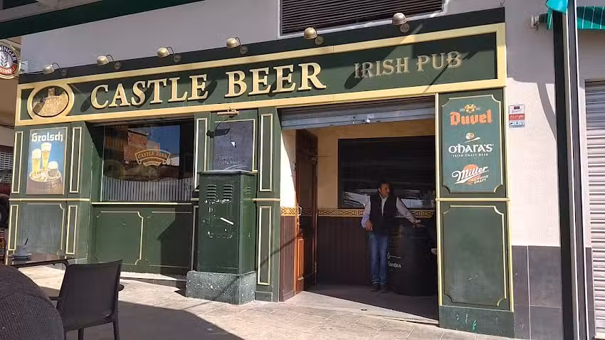 Castle Beer Irish Pub