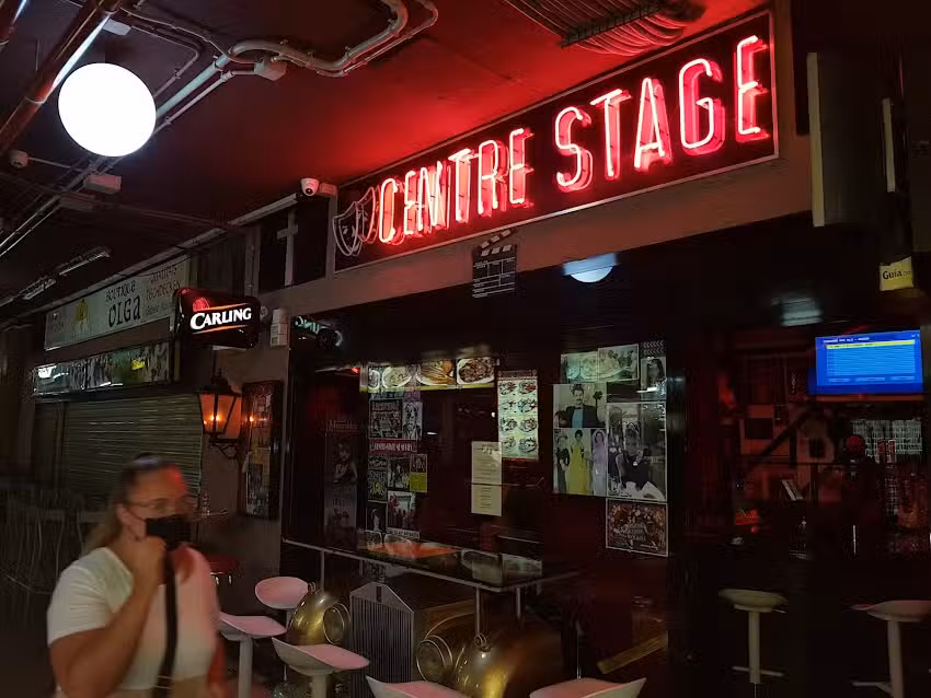 Centre Stage Bar