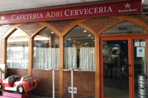 Cervecer&iacute;a Adri