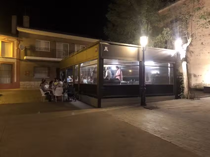 Cervecer&iacute;a AH&Iacute;