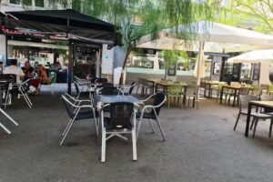 Cerveceria Amics &ndash; Bar Restaurante
