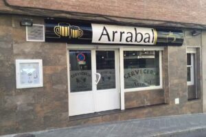 Cervecer&iacute;a Arrabal