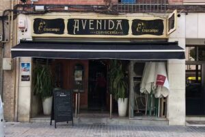 Cervecer&iacute;a Avenida