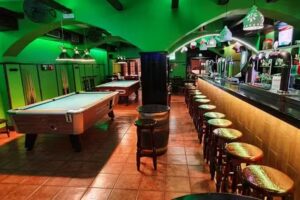 Cervecer&iacute;a Bola 8