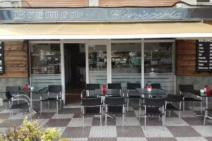 Cervecer&iacute;a Bremen, Laredo