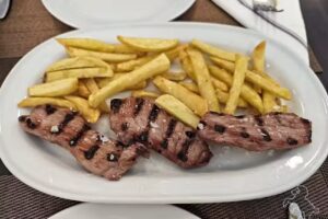 Cervecería Casa Marce II by Ana