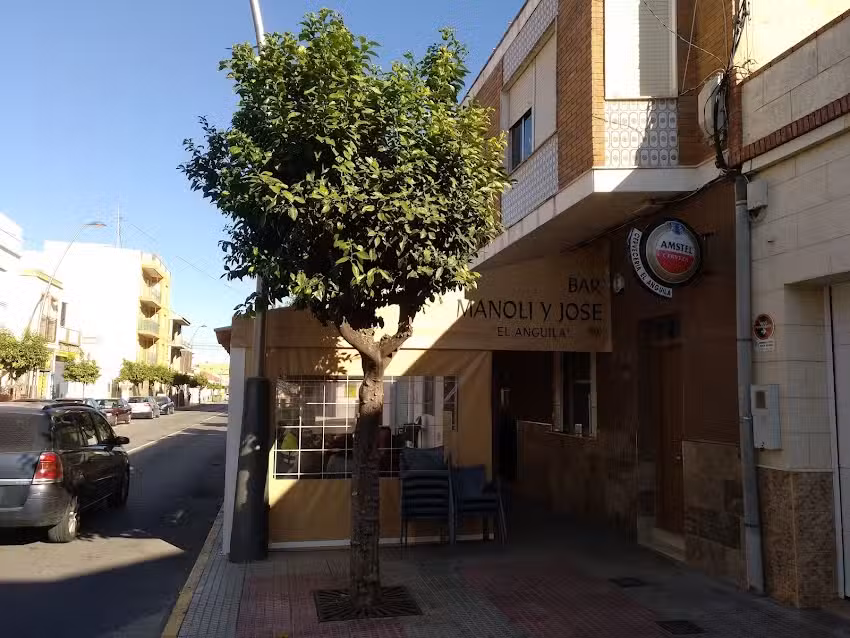 Cervecer&iacute;a El Anguila