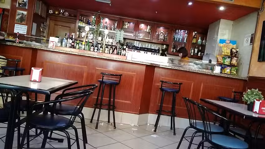 Cervecer&iacute;a El Ave