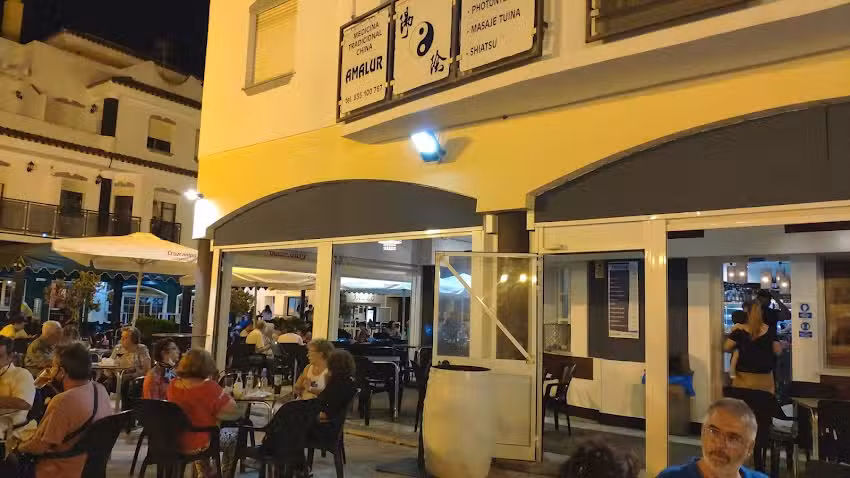 Cervecer&iacute;a El Barrio