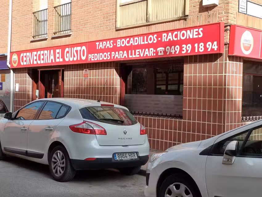 Cervecer&iacute;a El Gusto