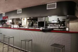 Cervecer&iacute;a El Halc&oacute;n