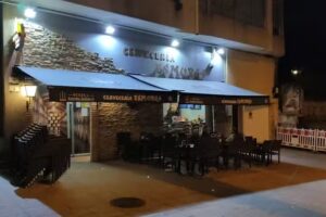 Cervecer&iacute;a Esmorga