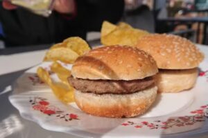 Cervecer&iacute;a h64 ( Hermanos L&oacute;pez)