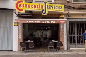 Cervecer&iacute;a Junior