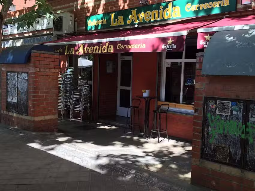 Cervecer&iacute;a La Avenida