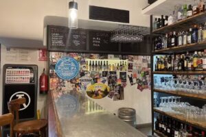 Cervecer&iacute;a La Barra