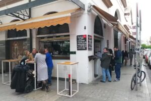 Cerveceria La Esguinita De Yerbabuena