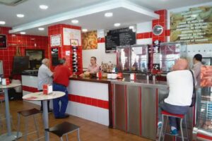 Cerveceria La Esquinita