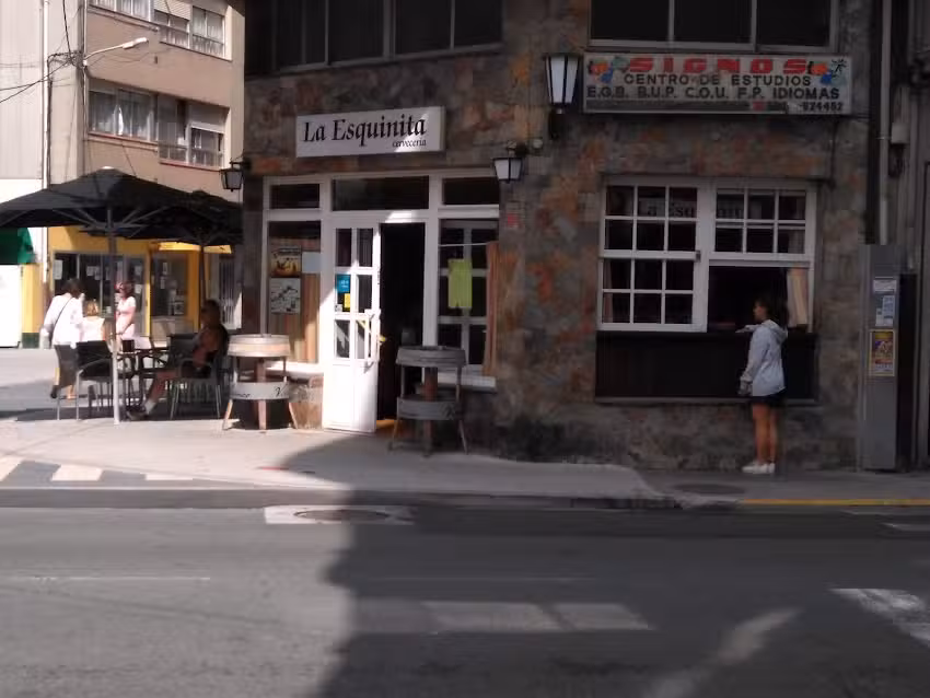 Cervecer&iacute;a La Esquinita