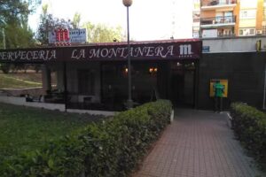 CERVECER&Iacute;A LA MONTANERA.